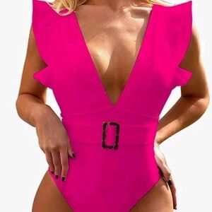 Vibrant Pink Ruffled Swimsuit NWT 2XL